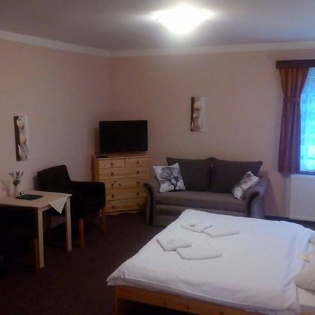 Hotel Garni Belveder Hřensko Kültér fotó