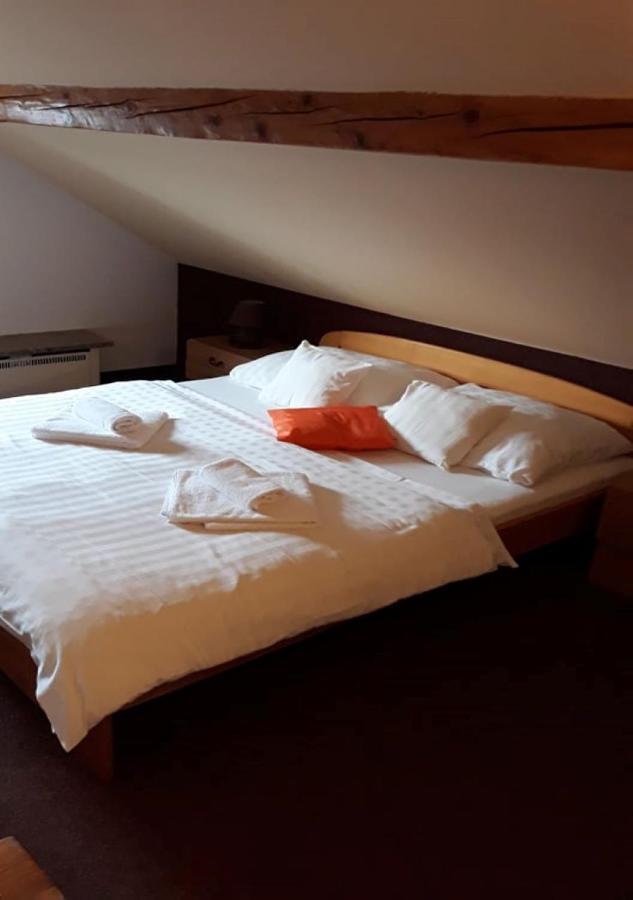 Hotel Garni Belveder Hřensko Kültér fotó