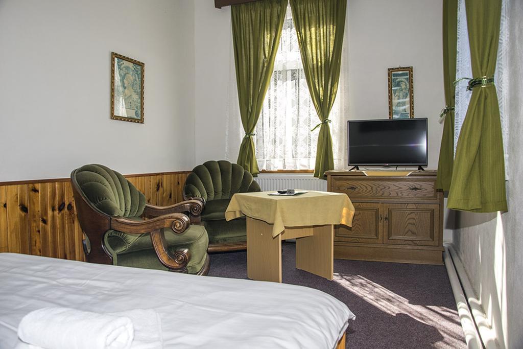 Hotel Garni Belveder Hřensko Kültér fotó