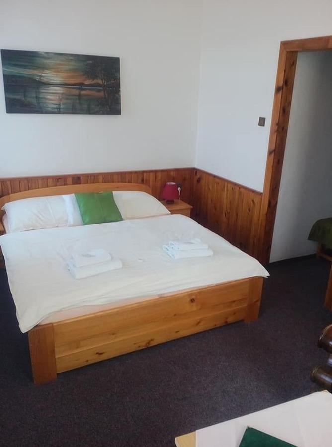 Hotel Garni Belveder Hřensko Kültér fotó