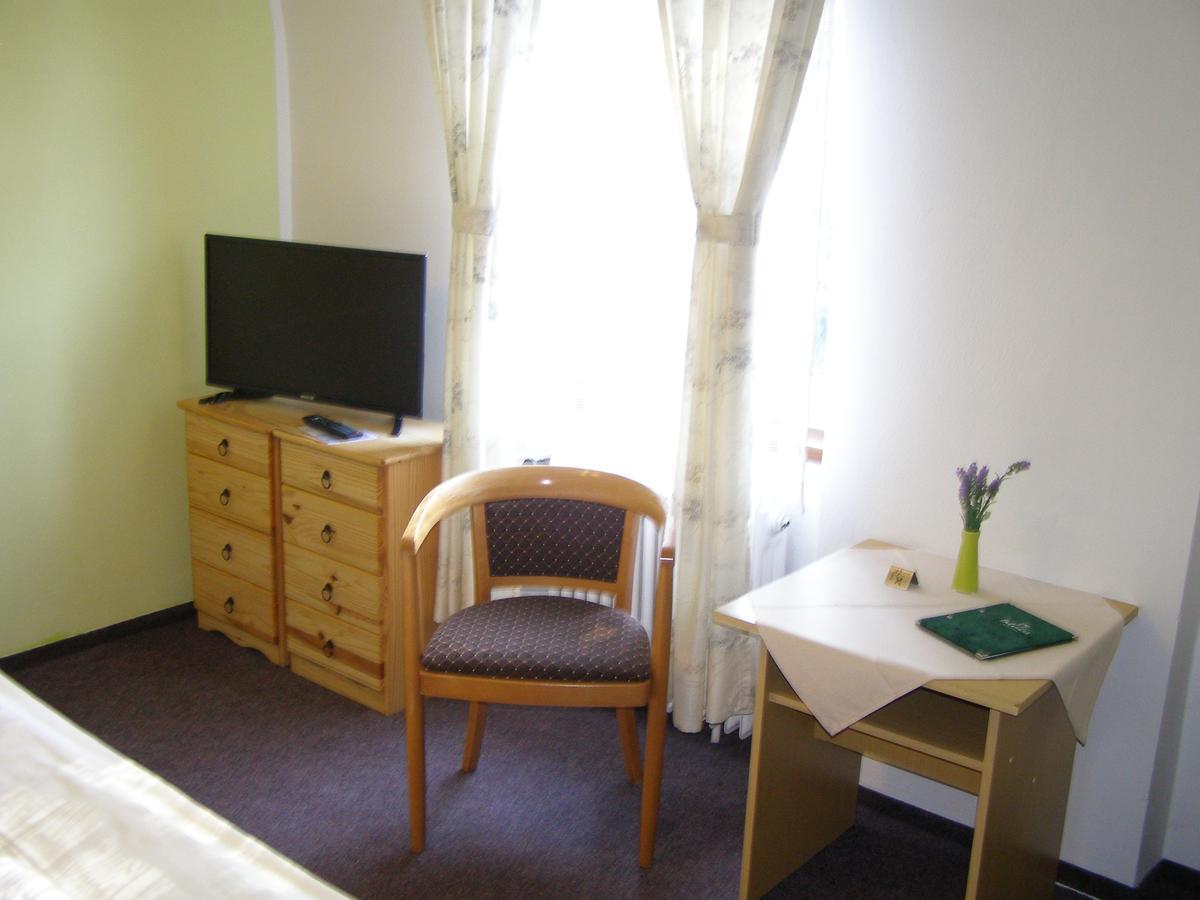Hotel Garni Belveder Hřensko Kültér fotó