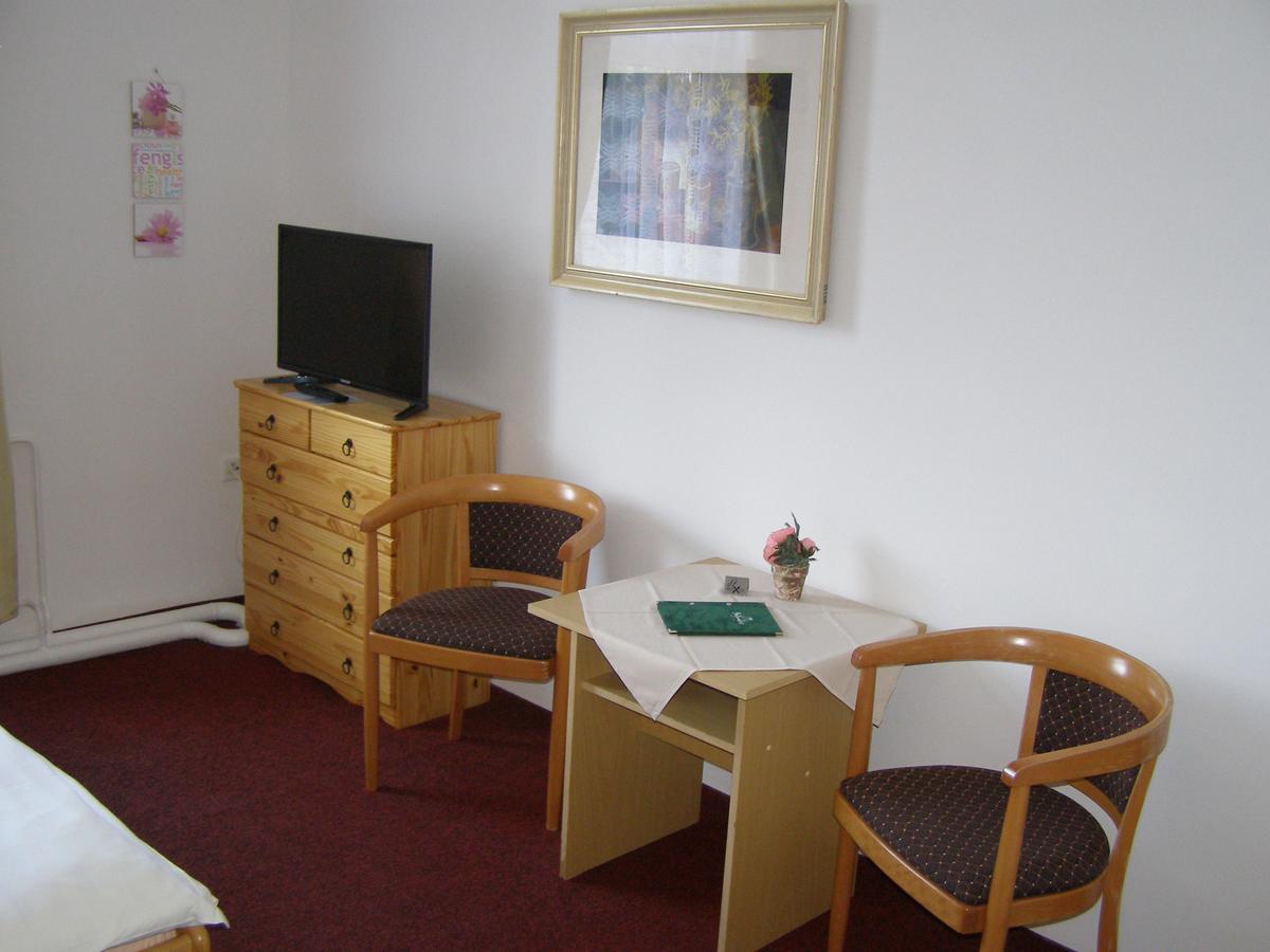 Hotel Garni Belveder Hřensko Kültér fotó